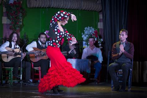 Origen del arte flamenco: curiosidades y características de este arte ...