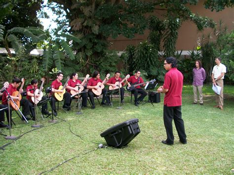 Orquesta de Guitarras TEC: Presentación Buen Día Canal 7