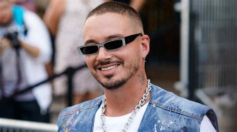 ¡Ouch! Eso debe doler: J Balvin se estrelló contra un muro ...