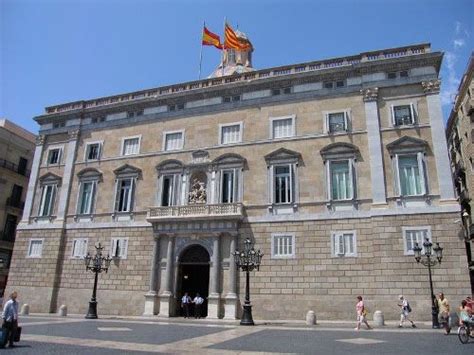 Palacio de la Generalitat de Cataluña, sede del Govern catalán, en una ...