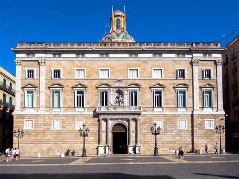 Palacio de la Generalitat de Catalunya   Lugares para visitar en ...