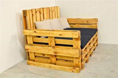 Pallet Sofas   Arm and Sectional | Pallet Furniture DIY