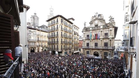 Pamplona sigue en pie contra La Manada