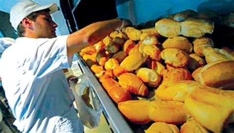 Panaderos advierten que el kilo de pan debería costar $150   Salta ...