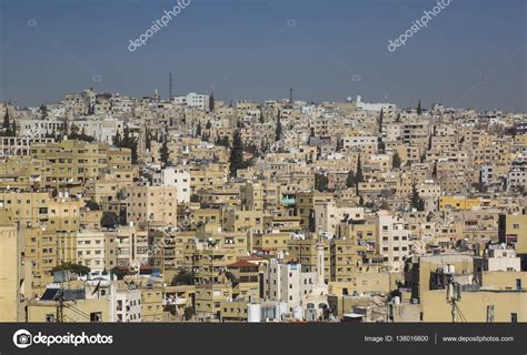 Panorama de la capital de Amman, Jordania — Foto editorial ...