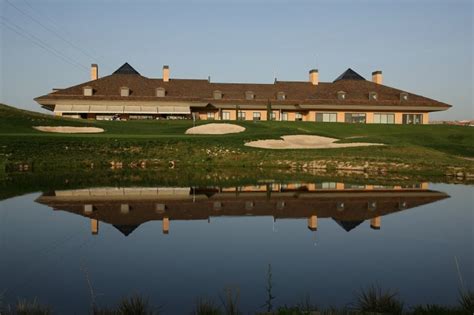 Panoramio   Photo of Real Federación Española de Golf