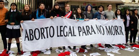 Pañuelazo por la legalización del aborto en Perú – AFM
