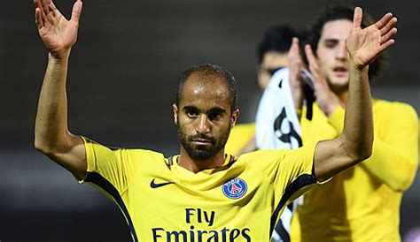 Paris Saint Germain: Lucas Moura nimmt angeblich Angebot ...