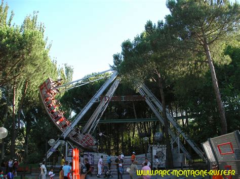 Parque de Atracciones de Madrid : infos, photos, plan ...