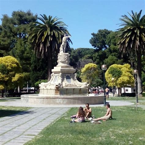 Parque Grande José Antonio Labordeta | Parques, Estatuas ...