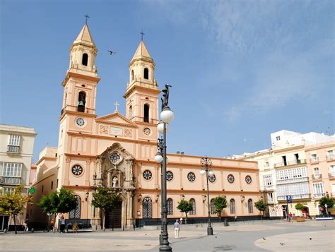 Parroquia de San Antonio de Padua   Cádiz: Saludo