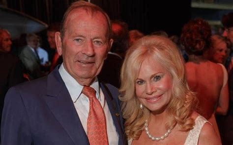Pat Bowlen’s wife Annabel Bowlen: Know about their married ...