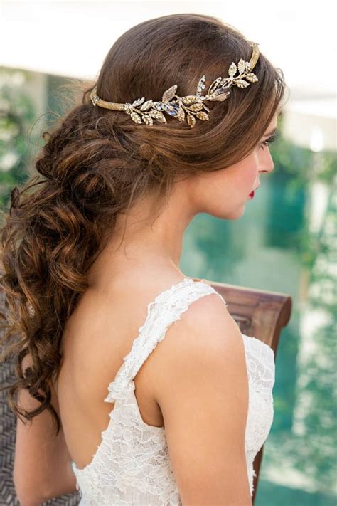 Peinados de novia modernos semirecogidos, por qué elegirlos