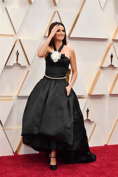 Penélope Cruz In Chanel @ 2020 Oscars   Fashionsizzle