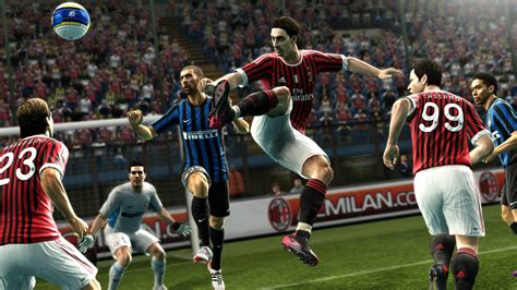 PES Pro Evolution Soccer 2013 Free Download