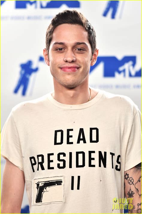 Pete Davidson Addresses Kanye West Drama During First Stand Up Set in ...