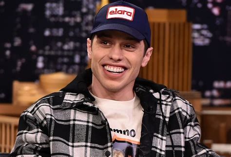 Pete Davidson Buka bukaan Tentang Sang Mantan, Serta Alasan Akhiri ...