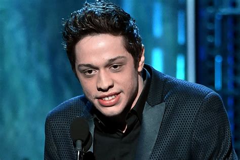 Pete Davidson Leaves Gig Over Kate Beckinsale, Ariana Grande Joke