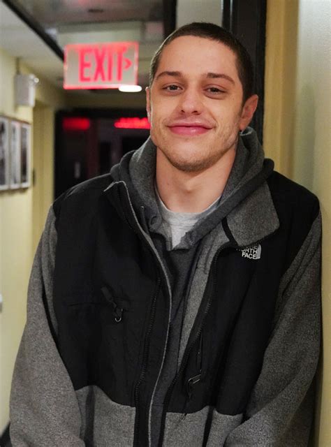 Pete Davidson Saved All His Ariana Grande Shade For His New Stand Up ...