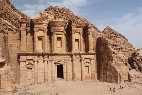 Petra | Jordan World Historical Spot | World For Travel