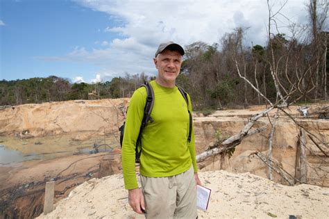 PF: restos mortais encontrados na Amazônia são de Dom Phillips