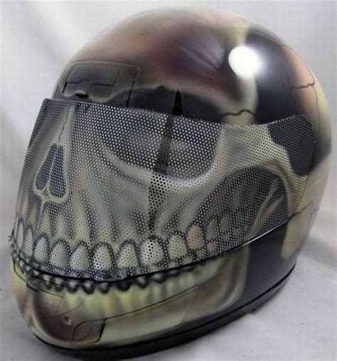 PhotoPasal: 20 Cool and Creative Motorcycle Helmet Designs.