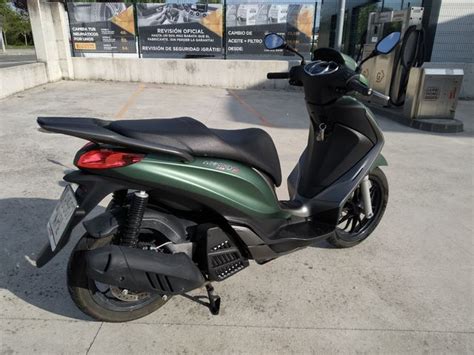 Piaggio Medley S 125 de segunda mano por 2.400 € en Pamplona en WALLAPOP