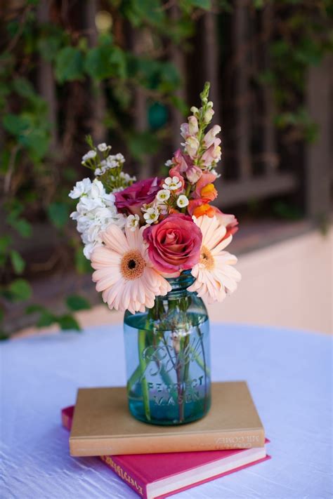 Pin by Ivelisse Baez on Flores | Wedding centerpieces ...