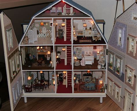 Pin de Carolyn Gilligan en Mini  con imágenes  | Casa de muñecas ...