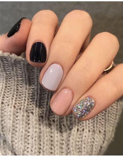 Pin de Natalia Shushina en nails | Manicura para uñas cortas, Manicura ...
