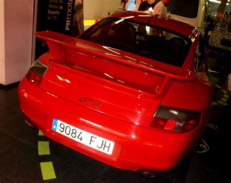 Pin en Porsche 996 cambio de color a Gris Metalizado Mate Car Wrapping ...