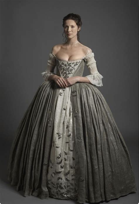 Pin on 18th century gowns
