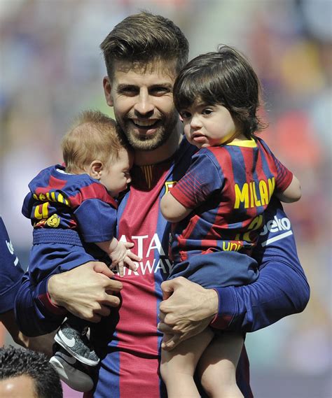 Piqué celebra triunfo con Shakira y sus hijos, El Siglo de ...