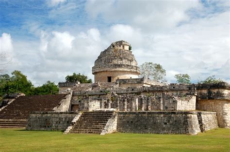 Pirámides de Chichen Itzá: Joya de la Cultura Maya ...