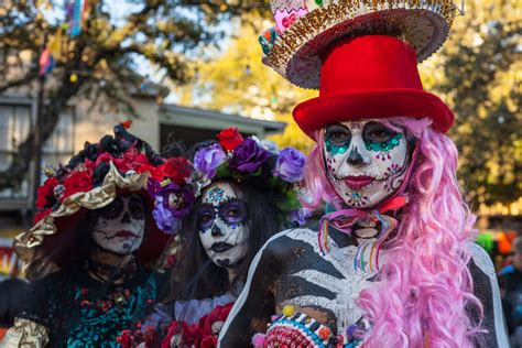 Plan That Trip to Celebrate Día de Los Muertos in San ...