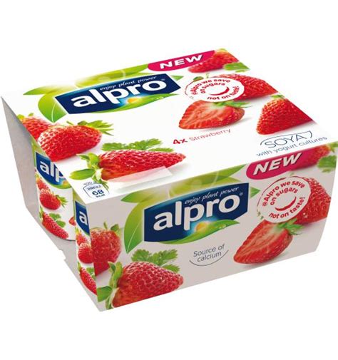 Plant based alternatives to yogurt I Strawberry | Alpro