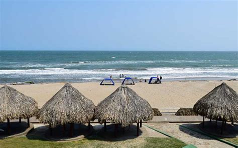 Playa Salgar, una playa llena de historia en Puerto Salgar