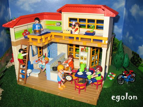 Playmobil Vacation House 05 | egolon | Flickr