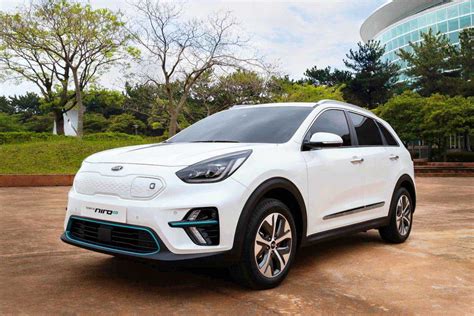 PLAZA MOTOR | Kia muestra las primeras imágenes del Niro eléctrico ...