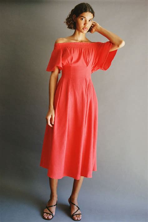 PLEATED RUSTIC DRESS | ZARA United States | Rustic dresses, Dresses ...