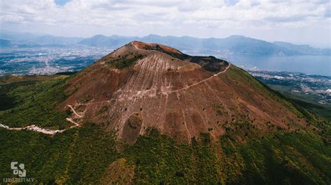 Pompeii and Mount Vesuvius Day Tour   Leisure Italy