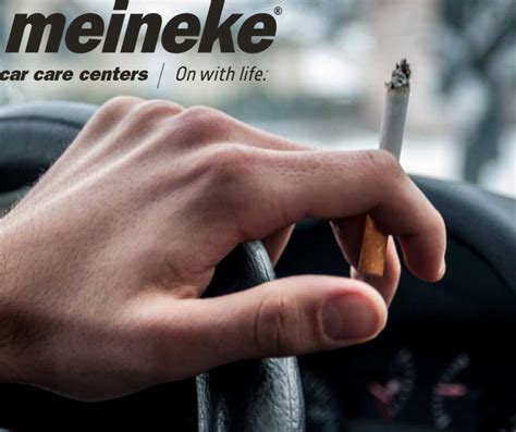 ¿ Por que no se debe de fumar mientras se conduce ?   Meineke