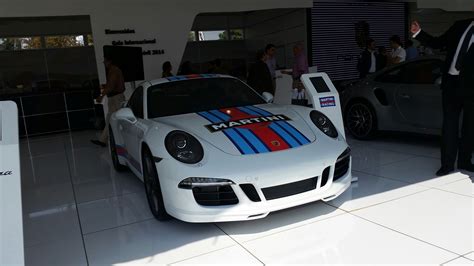 Porsche 911 Martini Racing Edition disponible en México