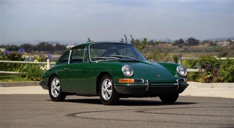Porsche 911 : plus de 50 ans d histoire   Auto moto ...