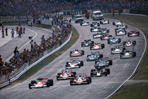 Posters et tableaux de Niki Lauda et James Hunt en pole ...