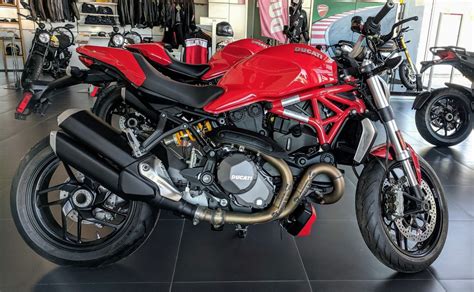 Precio Especial   Ducati Monster 1200   $ 225,000 en Mercado Libre