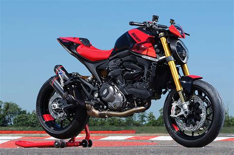 Presentación Ducati Monster SP 2023: Datos oficiales y precio en España