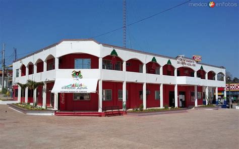 Presidencia Municipal Cerro Azul, Veracruz MX15024174449071