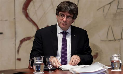 Presidente catalán estudia declarar independencia y elecciones ...