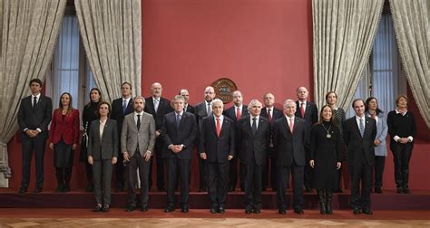 Presidente Piñera nombró a nuevos ministros | Epicentro Chile
